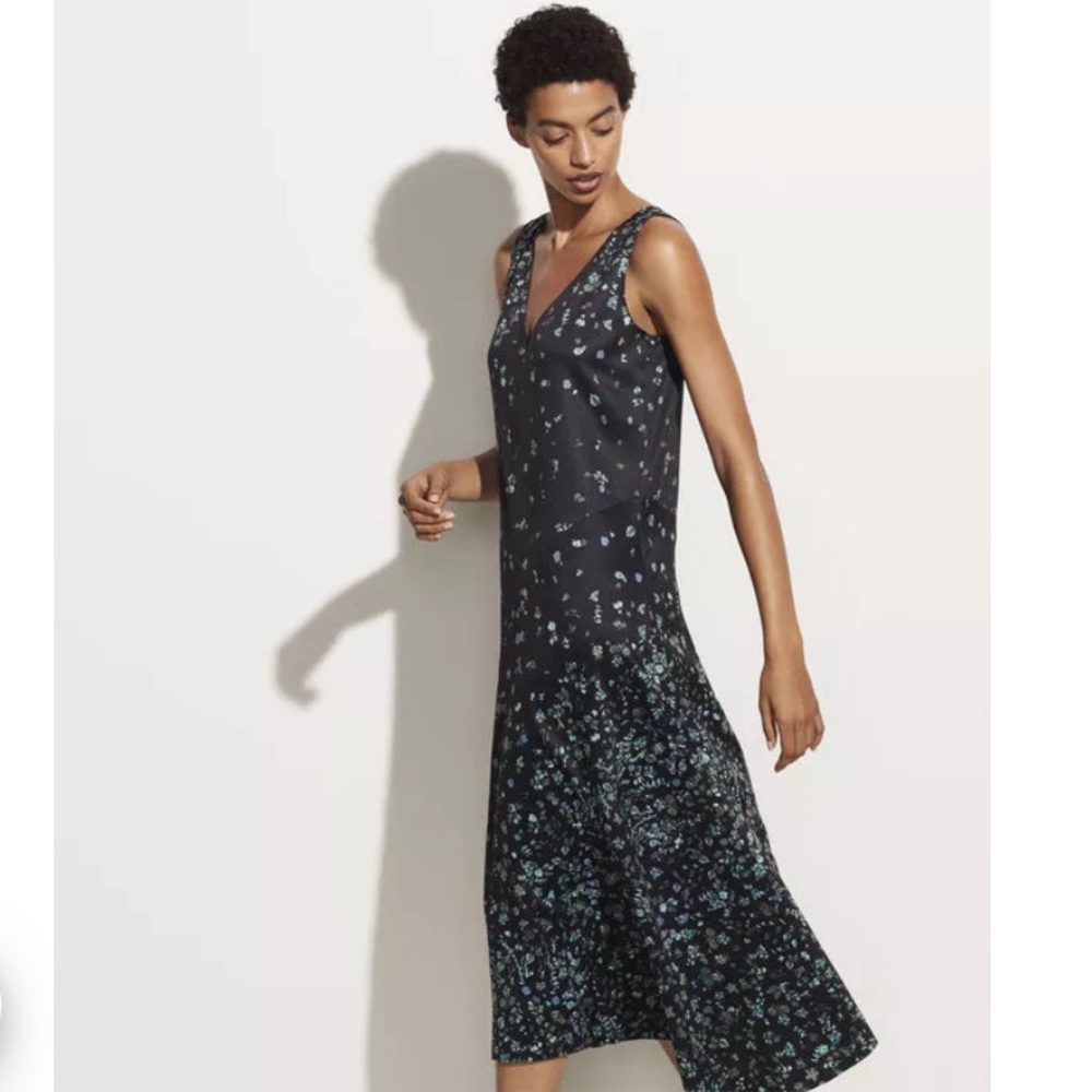 Vince Scattered Floral Satin Dress black v neck XS